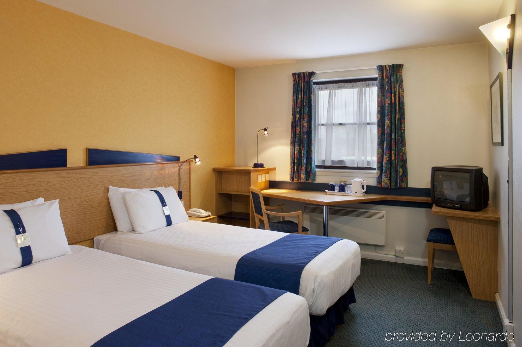 Express By Ihg Hotel