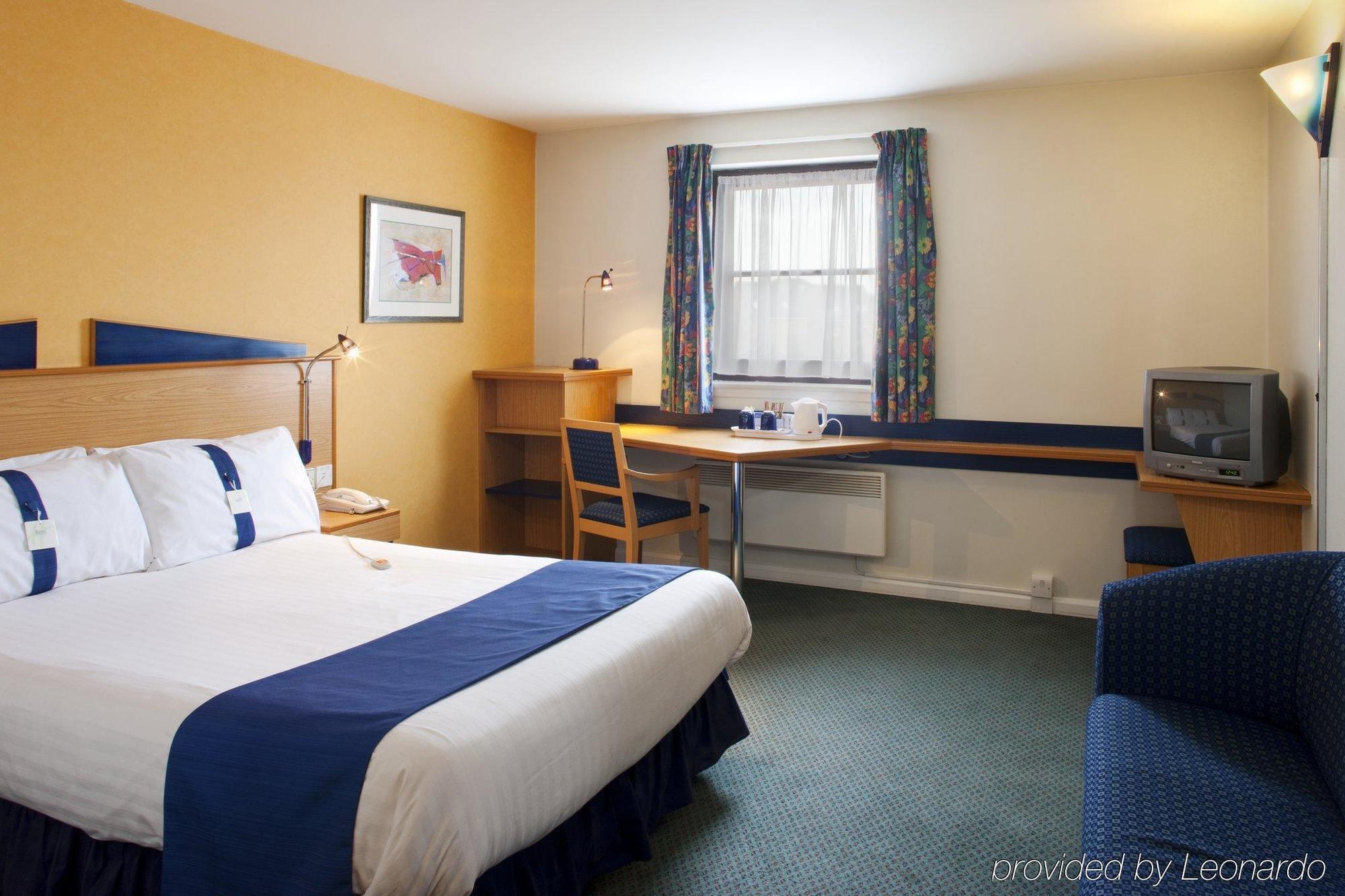 Express By Ihg Hotel