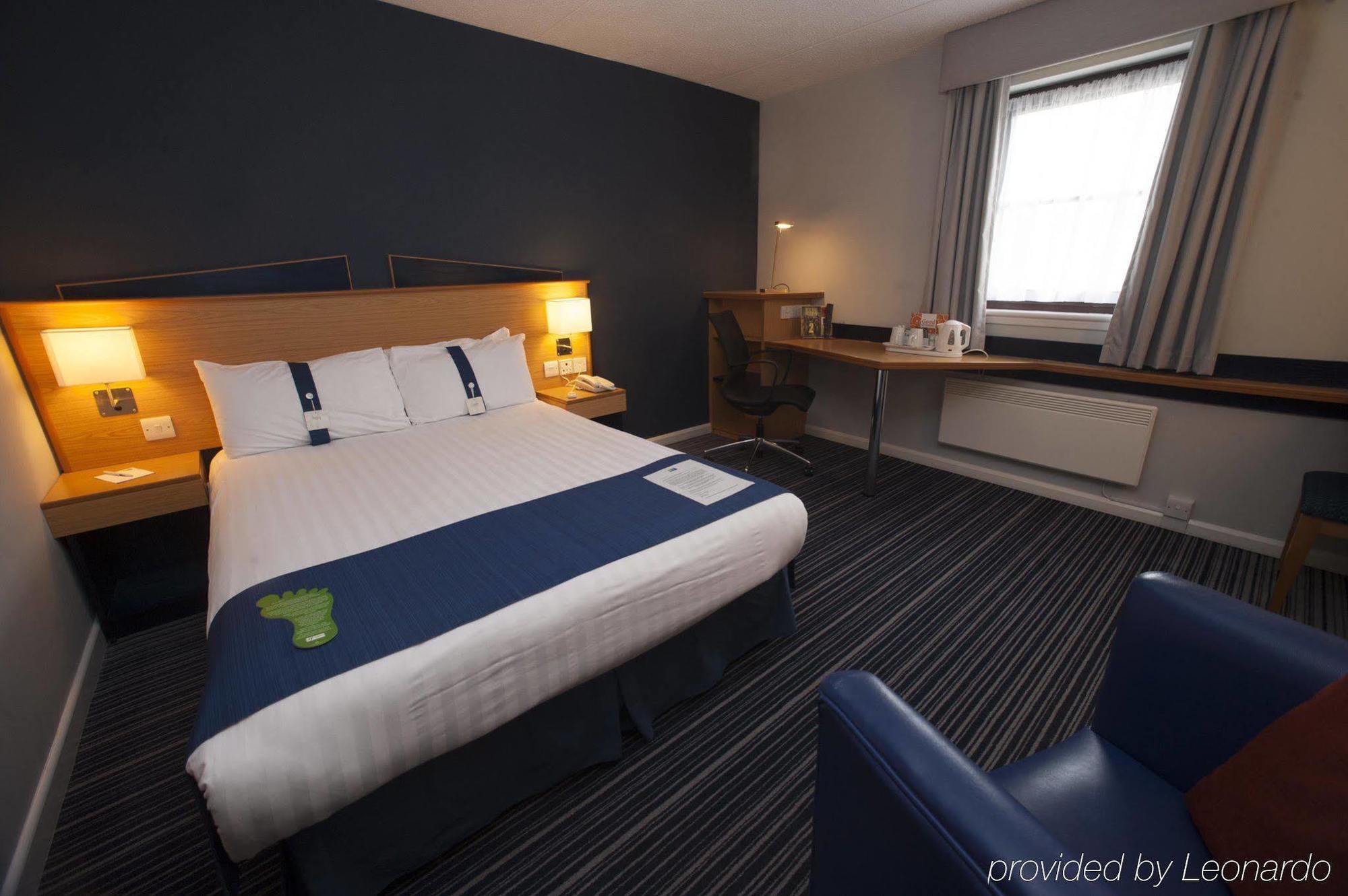 Express By Ihg Hotel